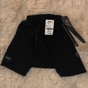 Nununu baby boy shorts 0-6 months